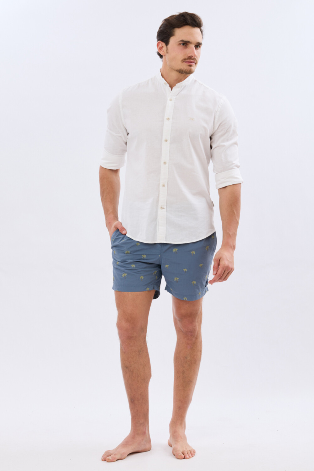 SHORT DE BAÑO BORDADO Piedra