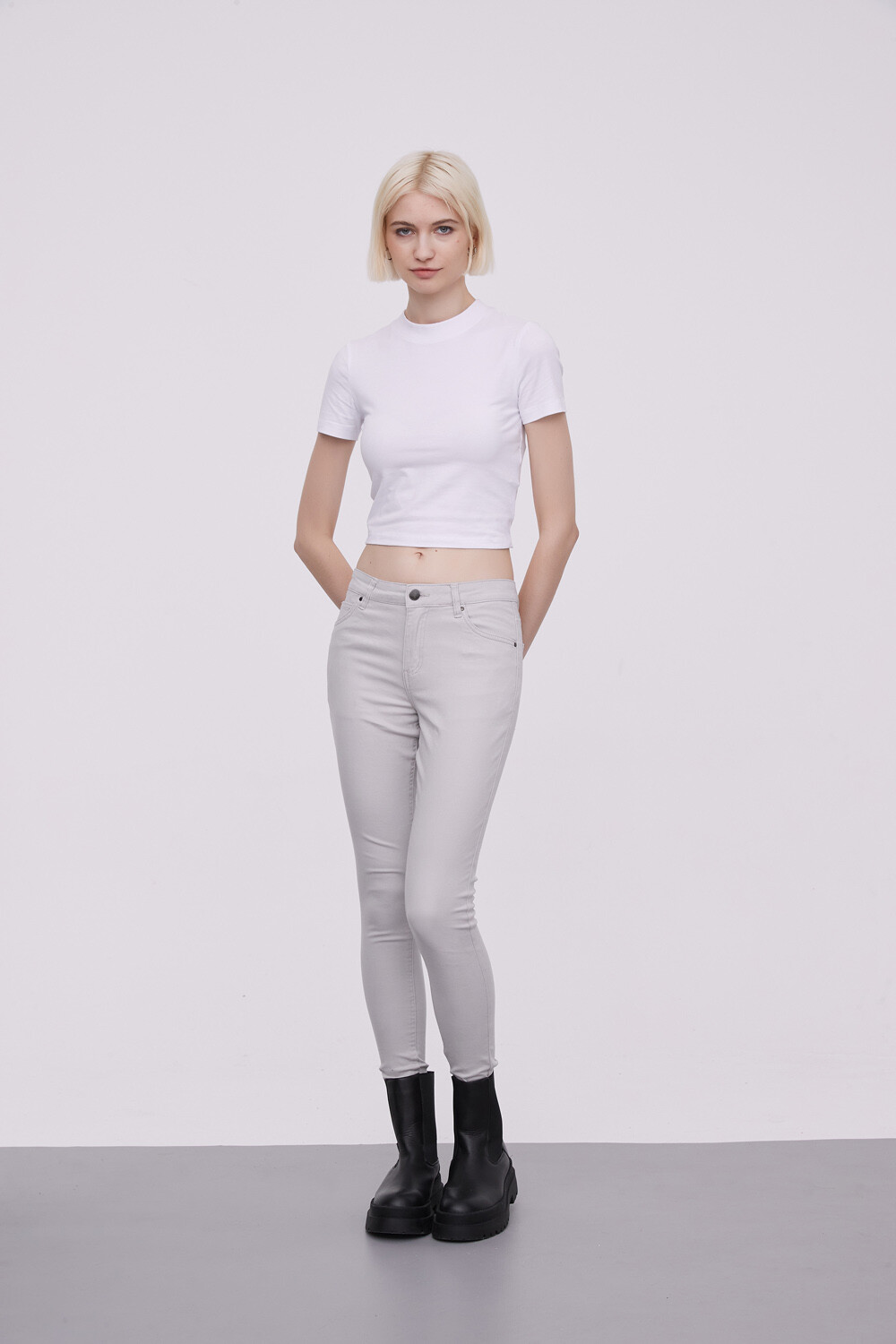 Pantalon Bardot Gris Claro