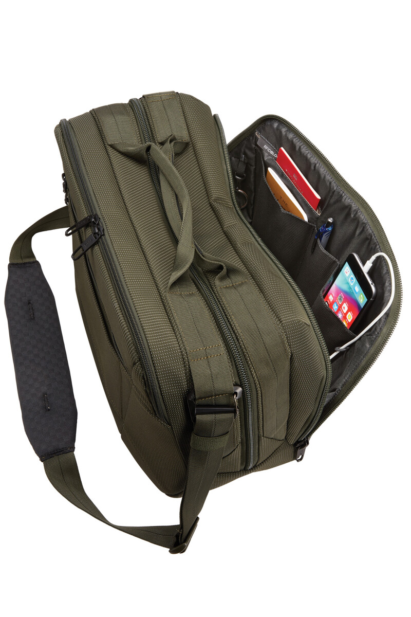 Thule Crossover 2 Boarding Bag - Forest Night Thule Crossover 2 Boarding Bag - Forest Night