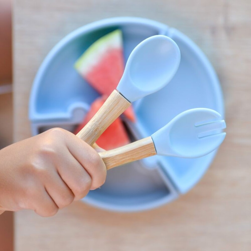 Cubiertos bambu silicona MinikOiOi celeste