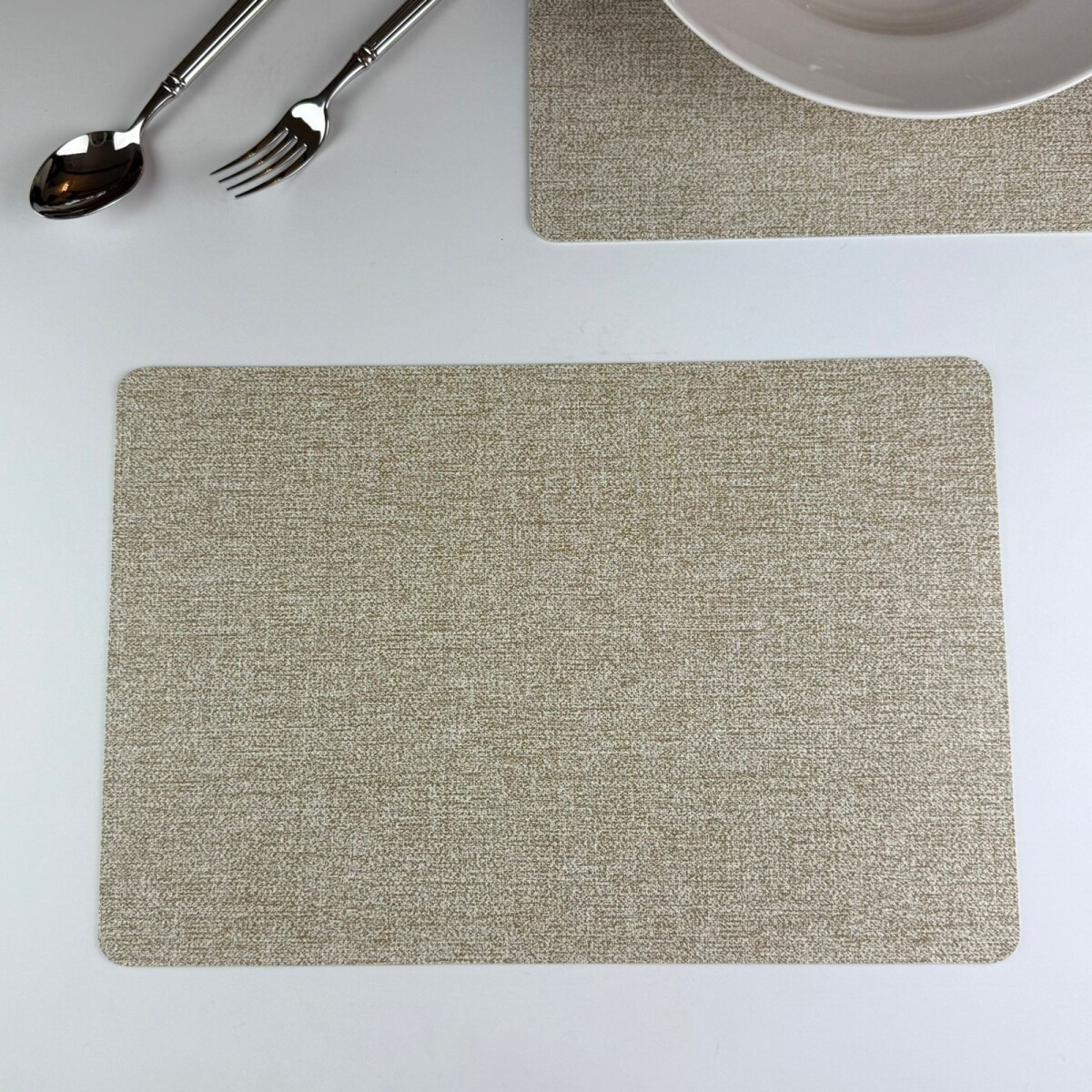 Individual de Símil Cuero 45cm x 30cm - Arena 