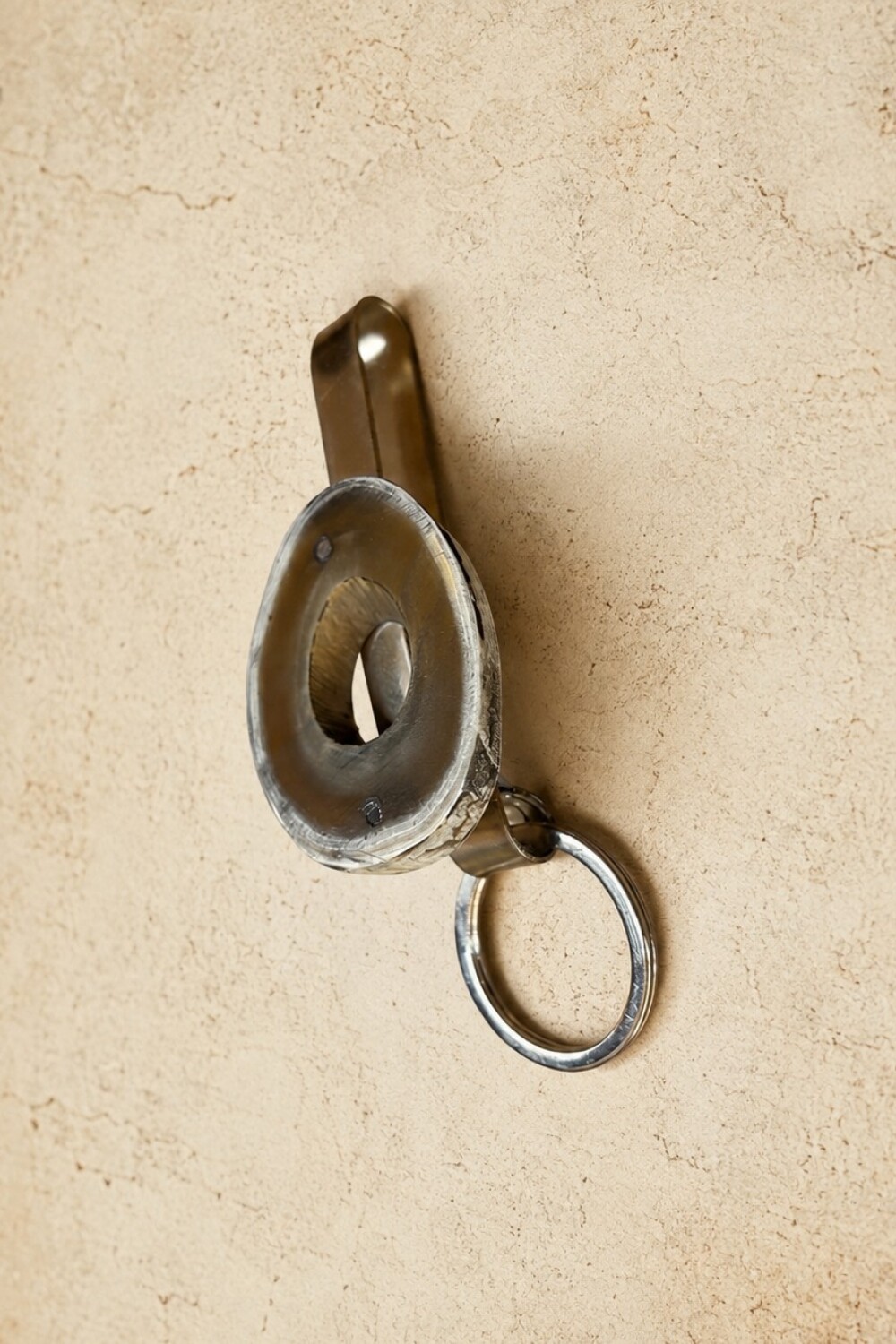Handbag Key Chain Round Guampa Clara