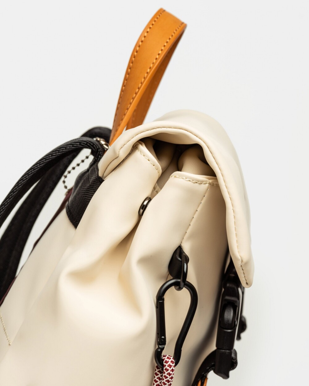 Mochila J Gang en rubber Natural