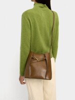 Bolso Bombonera Con Pliegues Laterales camel