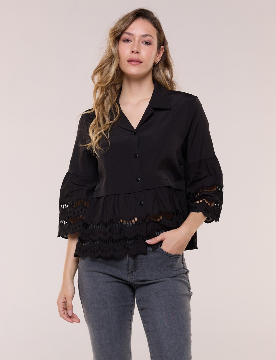 Camisa Con Mangas De Bordado Suizo - Negro 