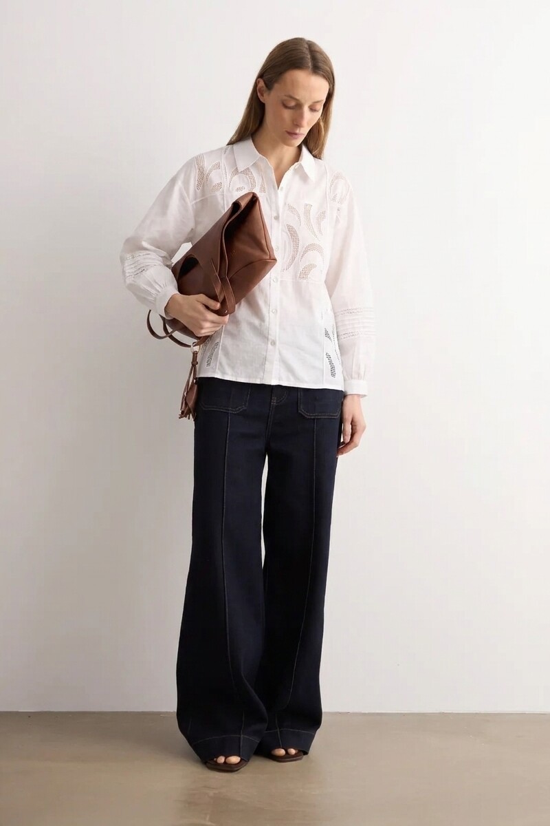 Camisa bordada y calada blanco
