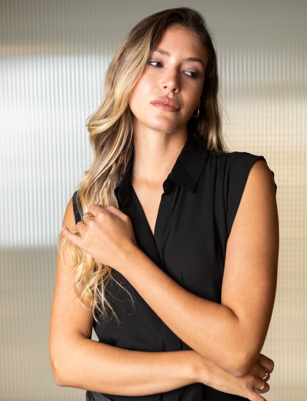 Blusa Botones NEGRO