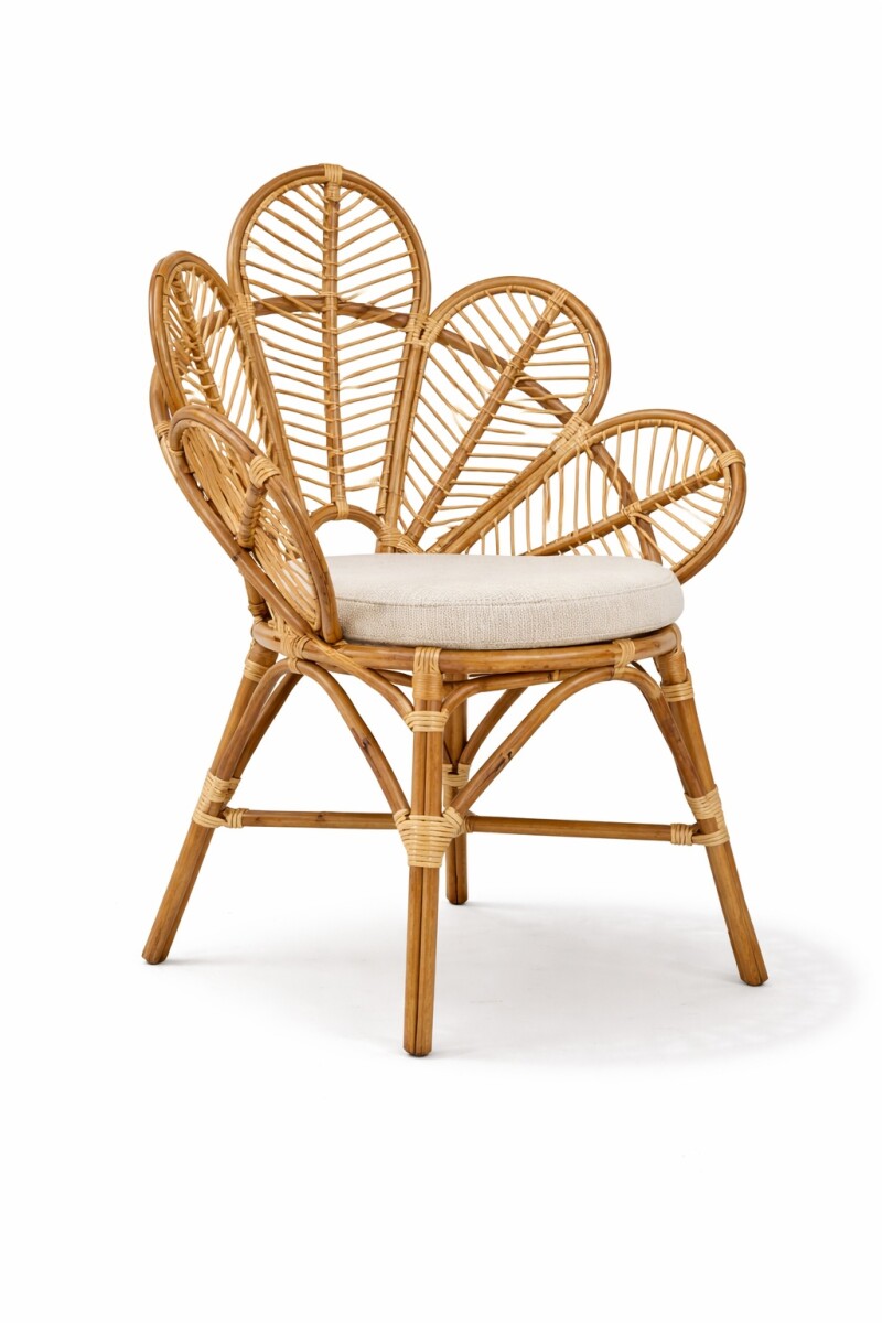 BUTACA FLOWER RATAN - NATURAL 