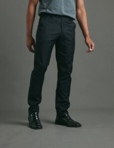 220272 TRAJE HARRINGTON URBAN Negro