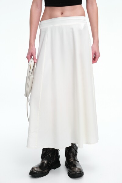 FALDA LARGA Crudo