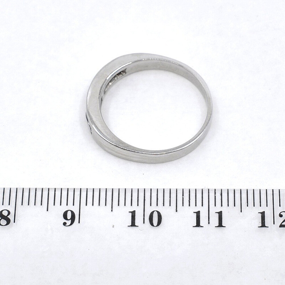 Anillo Medio Sin Fin En Oro Blanco, Brillantes Y Zafiros Anillo Medio Sin Fin En Oro Blanco, Brillantes Y Zafiros