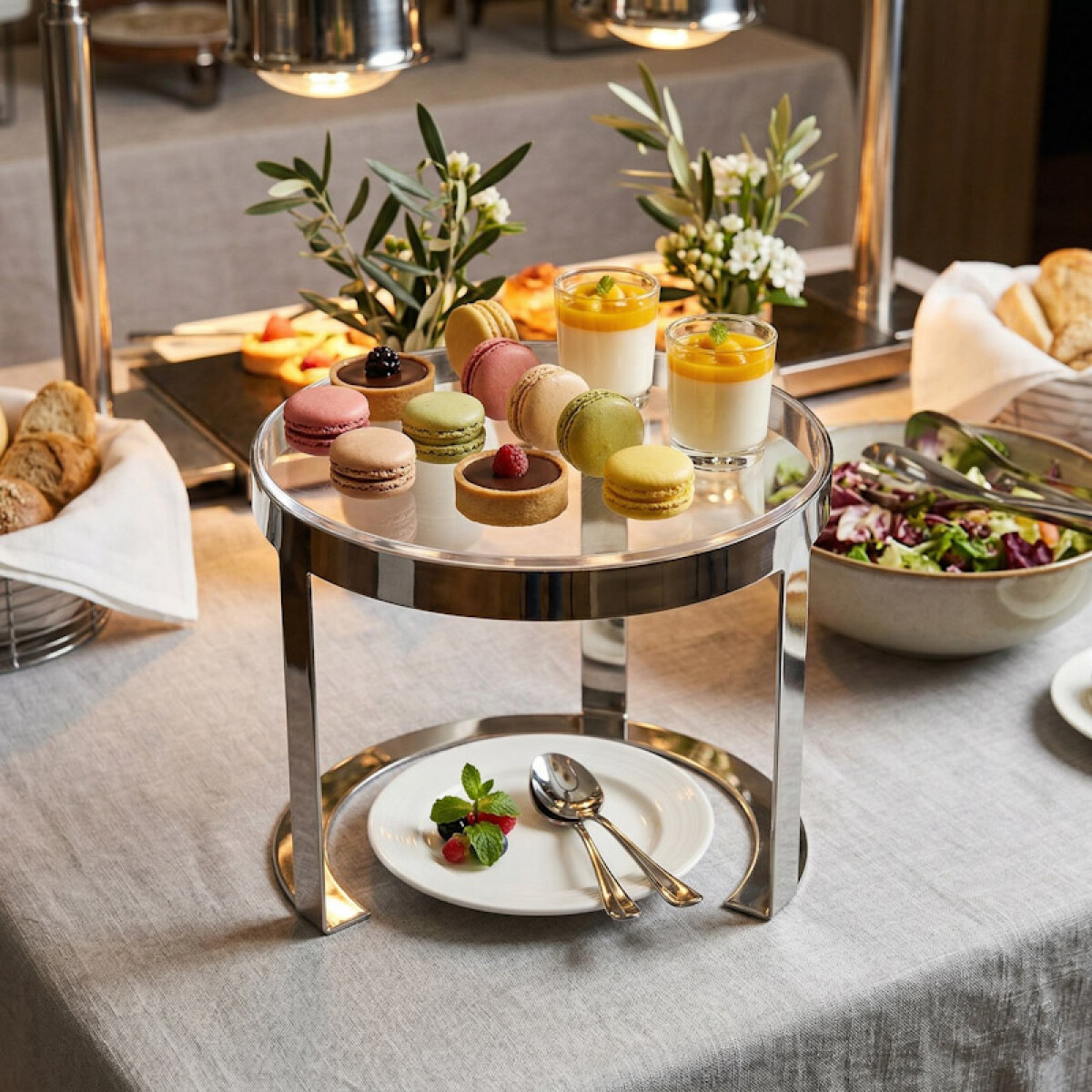 Exhibidor Volf Buffet con Acrilico y Acero 