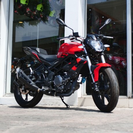 Benelli TNT25N Rojo