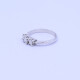 Anillo 18 k blanco con 3 brillantes engrace 4 puntas. Anillo 18 k blanco con 3 brillantes engrace 4 puntas.