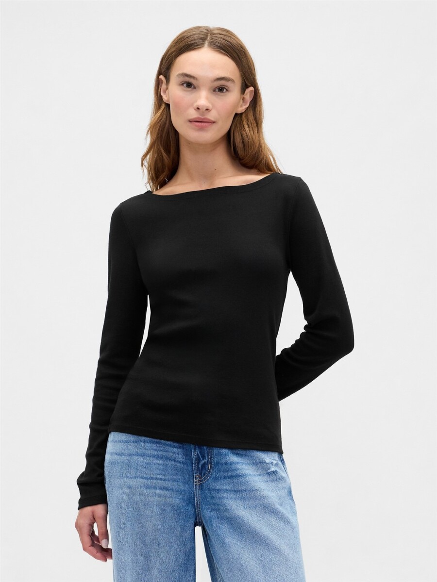Remera Cuello Bote Mujer - True Black 