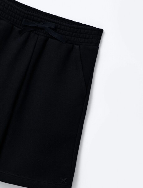 BERMUDA BÁSICA DE NIÑO EN ALGODÓN NEGRO