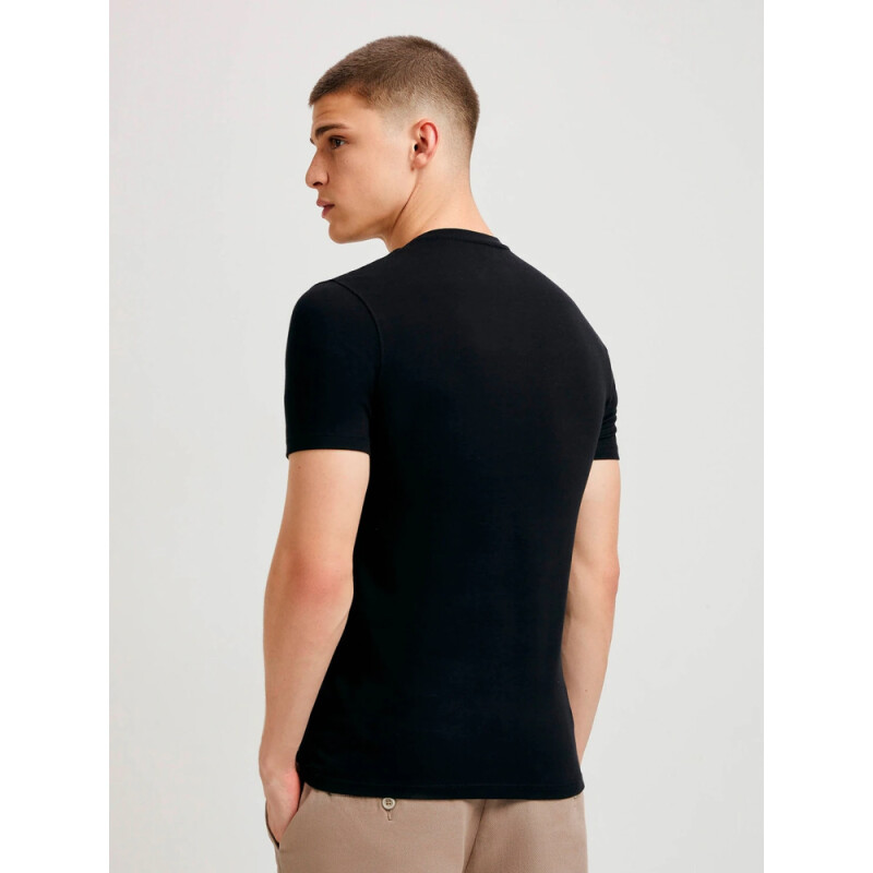 CAMISETA MM MASC PRETO ESCURO