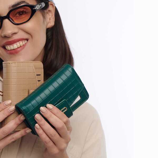 Billetera con Portadocumento Olivia Verde