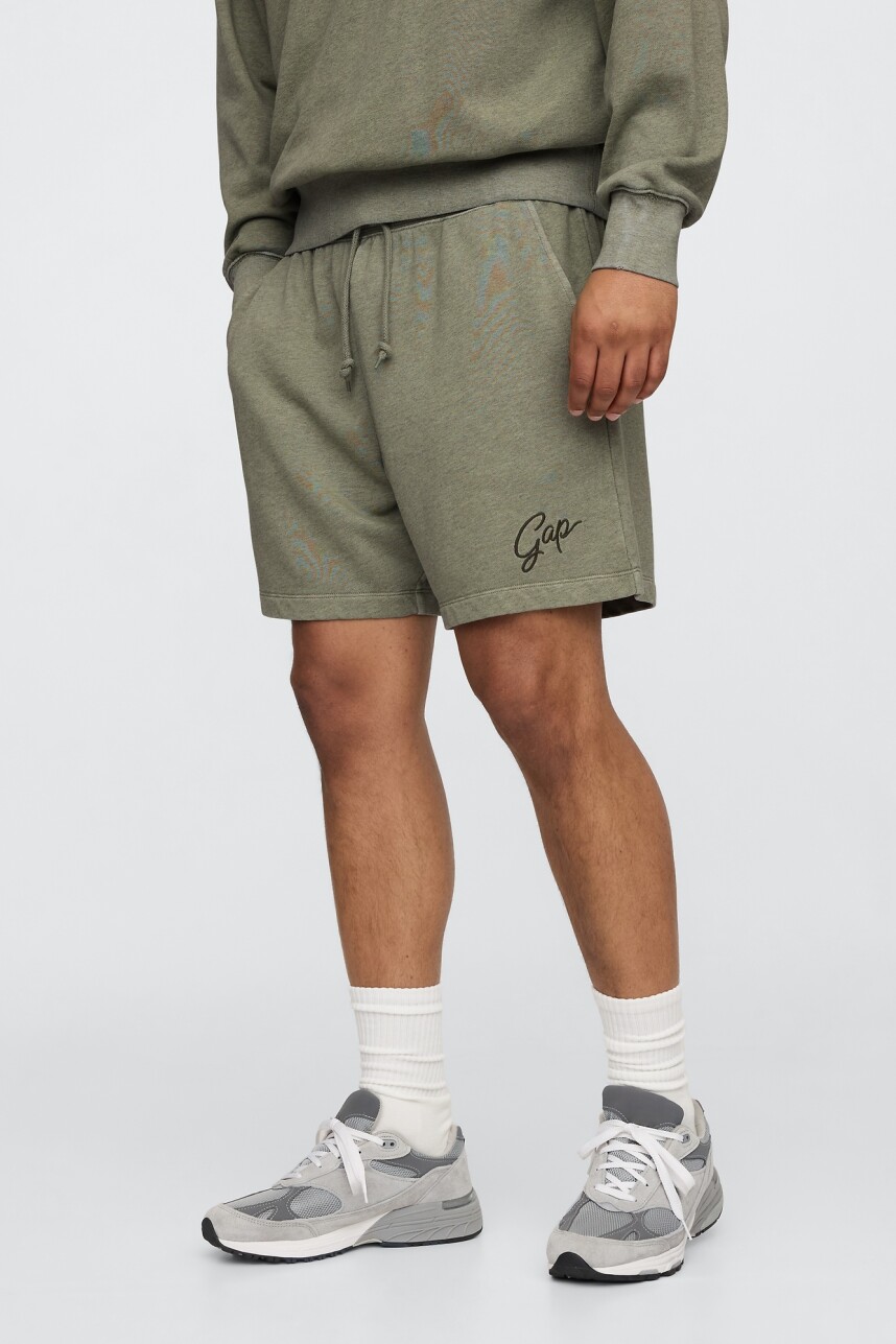 Short Deportivo Sin Felpa Logo Gap Hombre Thyme 19-0309 Tcx