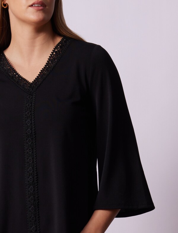 Blusa Crochet NEGRO