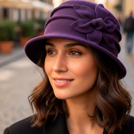 Gorro De Abrigo Cloche Mujer Violeta