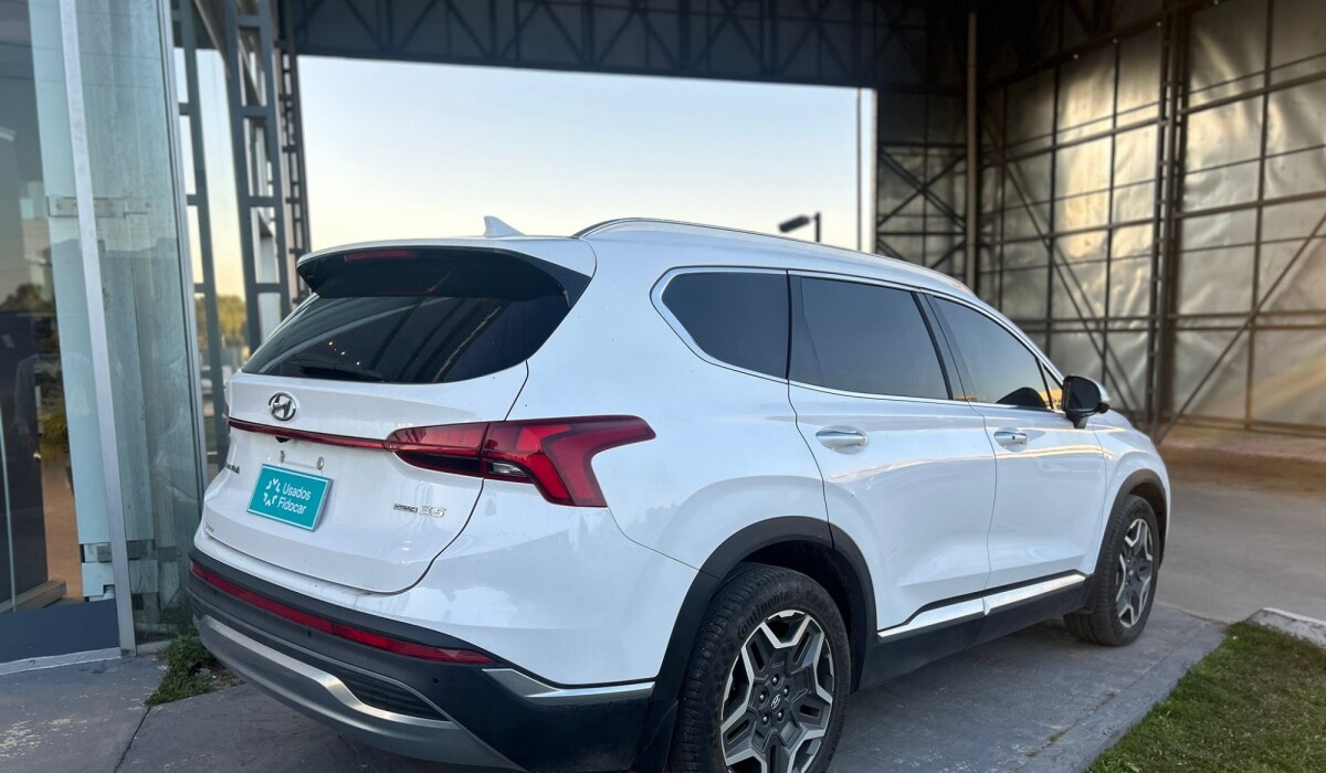Hyundai New Santa Fe 3.5 Limited AWD 7 Plz 2022 Hyundai New Santa Fe 3.5 Limited AWD 7 Plz 2022