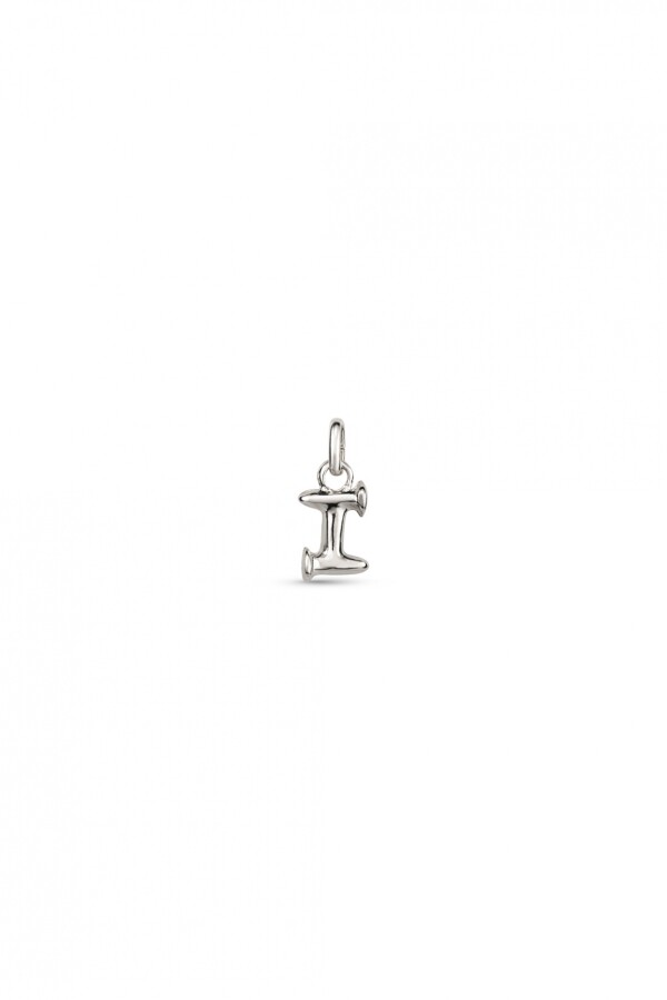 CHARM DE ALEACION DE METALES BAÑADO EN PLATA DE LEY CON FORMA DE LETRA I CON ARGOLLA Charm
