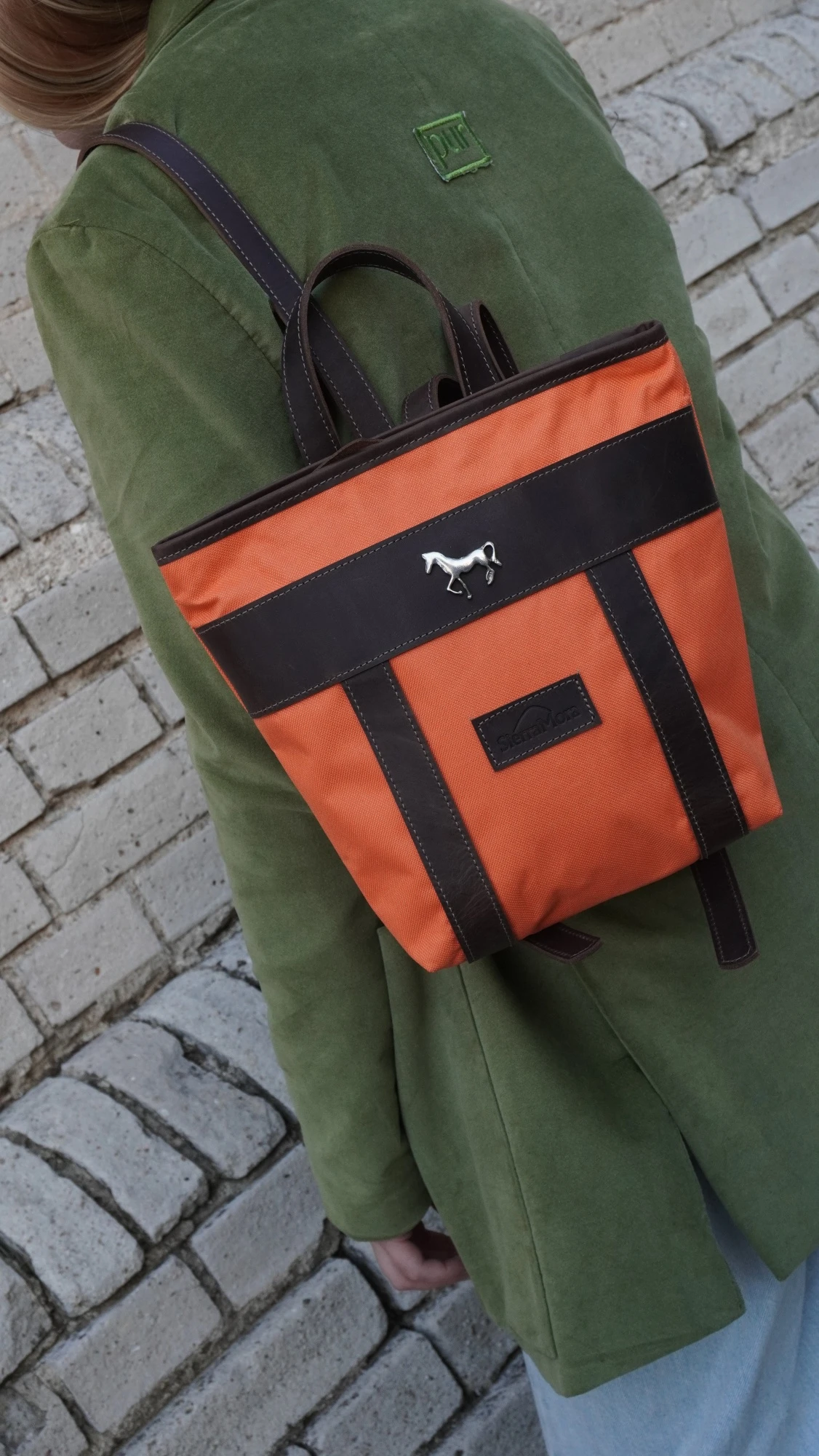 Mini Mustang Backpack - Choco