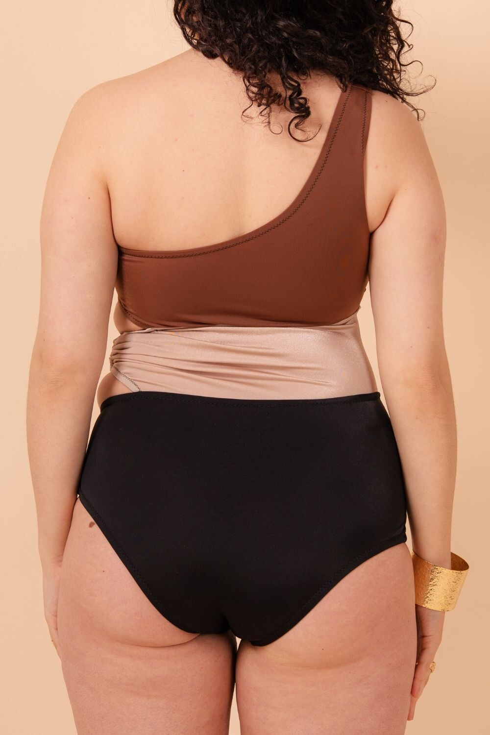 Malla Bronzea Malla Bronzea