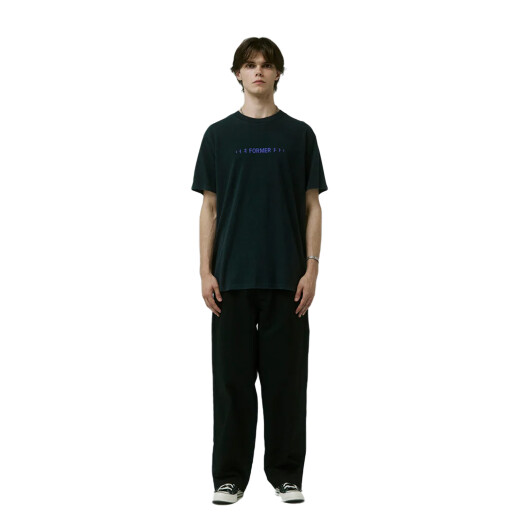 Remera Former Envision - Negro Remera Former Envision - Negro