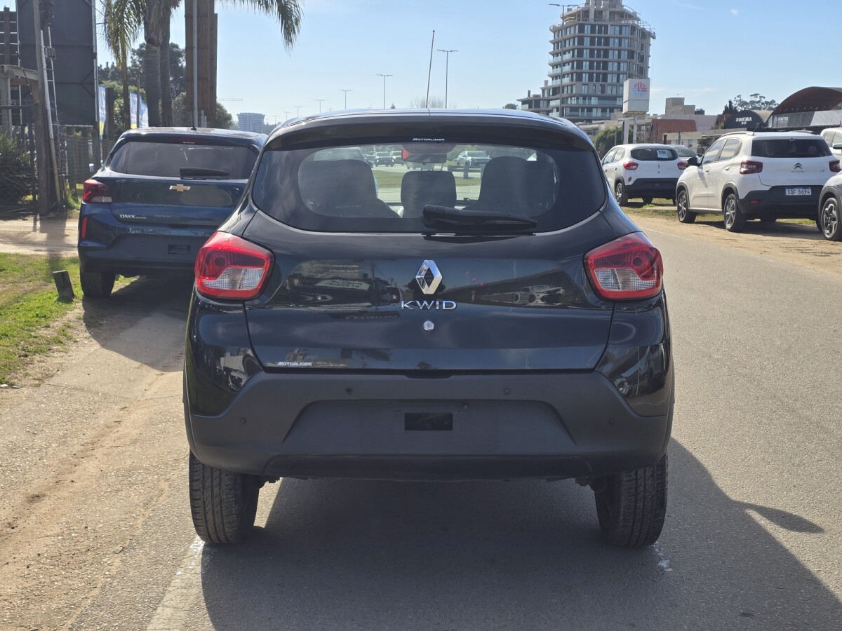Renault Kwid Intens EXCELENTE ESTADO! | Permuta / Financia Renault Kwid Intens EXCELENTE ESTADO! | Permuta / Financia