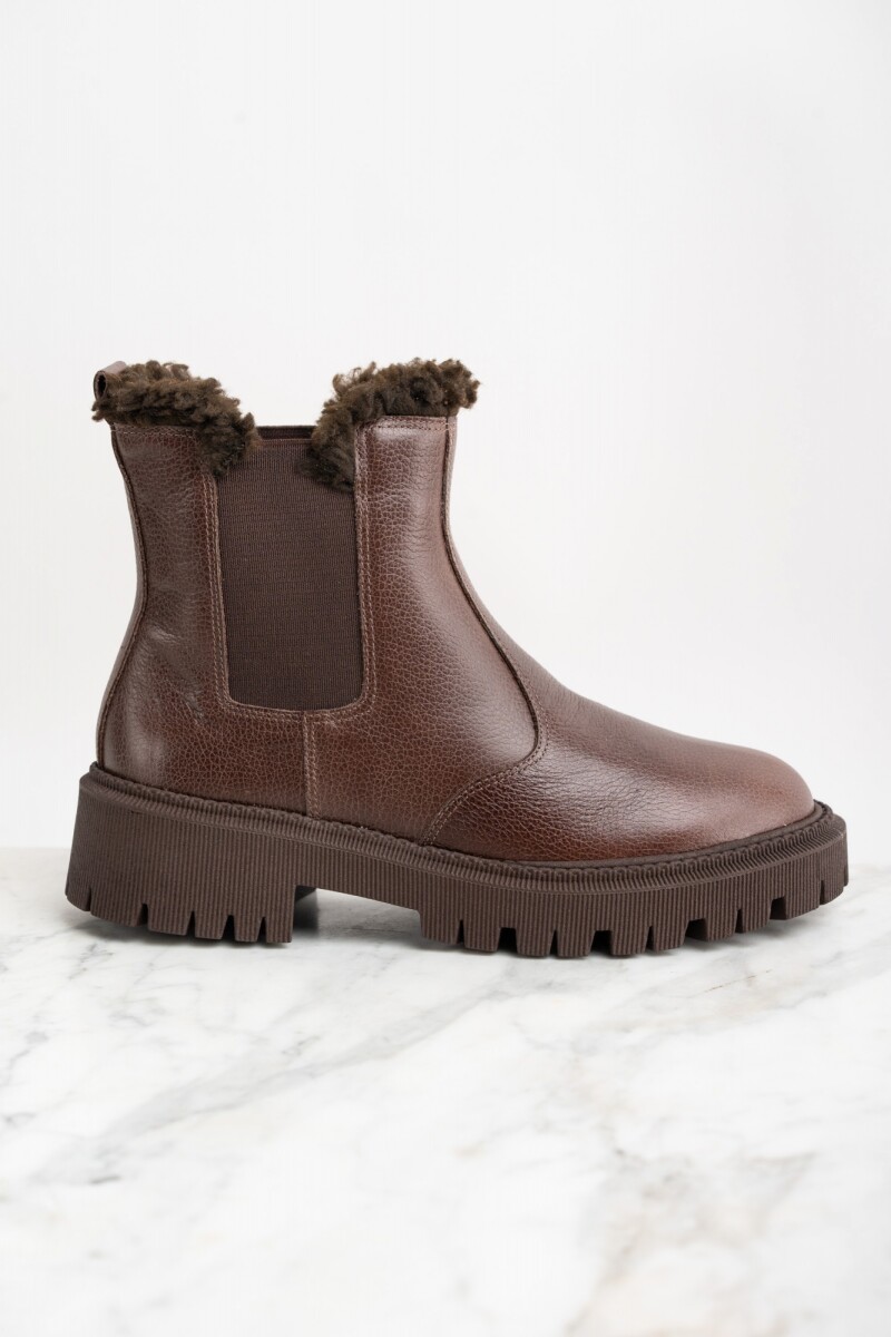 Bota Cuero Con Corderito Cafe