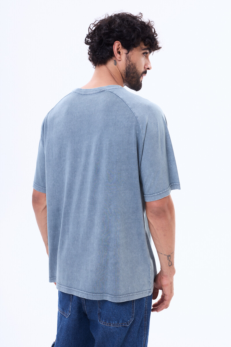 Remera Ares Gris oscuro