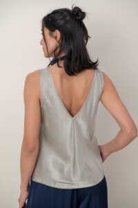 MUSCULOSA ESENCIA Visón