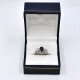 Anillo En Platino, Zafiro Oval Y Brillantes Anillo En Platino, Zafiro Oval Y Brillantes