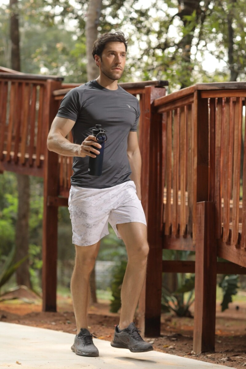 Remera de Microfibra. - ROJO 