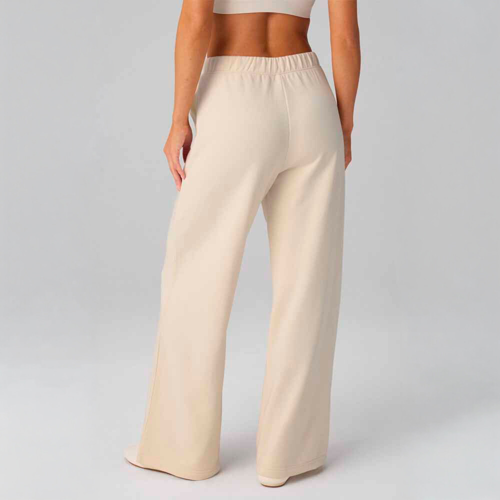 Pantalón Year Round Terry Wide Leg Sweatpant Mujer Almond Milk