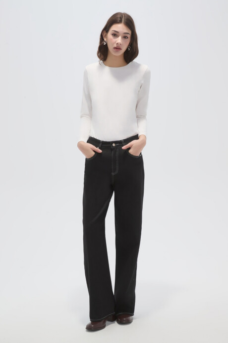 Pantalon Camiru Negro