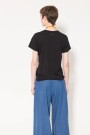 REMERA MUMI Negro