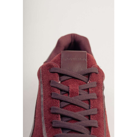 Champion Sari Bordeaux