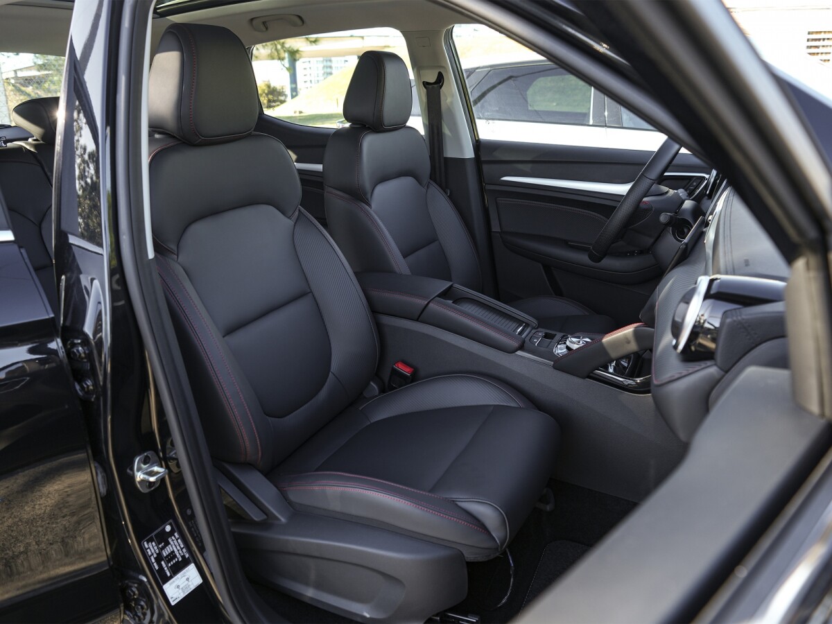 MG ZS EV Comfort 2WD 2026 0KM | Permuta / Financia MG ZS EV Comfort 2WD 2026 0KM | Permuta / Financia