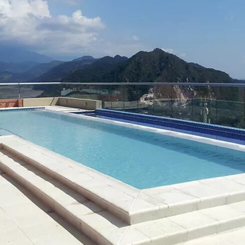 Borde Piscina Atermico Crema Tipo Cemento 40X40Cm GAMAS DE GRIS