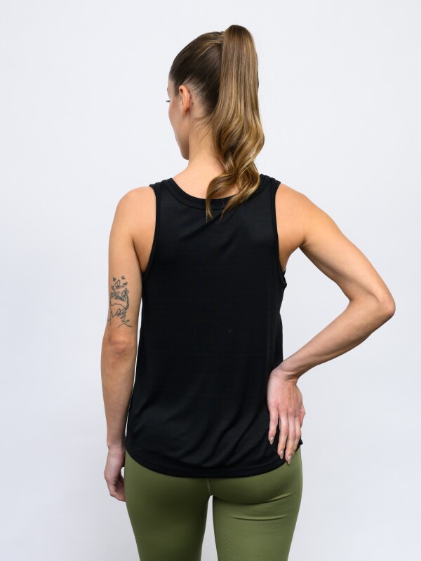 MUSCULOSA REFLECTIVE Umbro Mujer 002