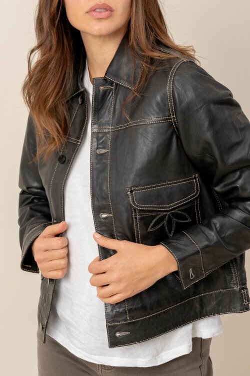 Campera cuero Sahara Negro