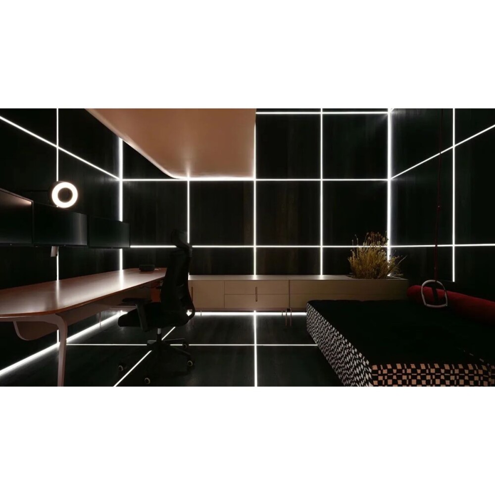 Listello Led Simple Lumiere 2,5mts Cromo Mate Listello Led Simple Lumiere 2,5mts Cromo Mate