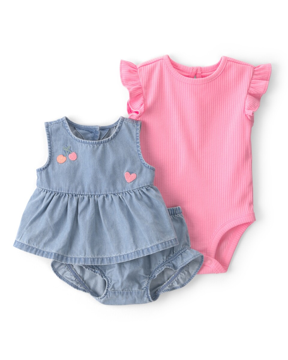 Set tres piezas, short y musculosa de chambray más body de algodón rosado 