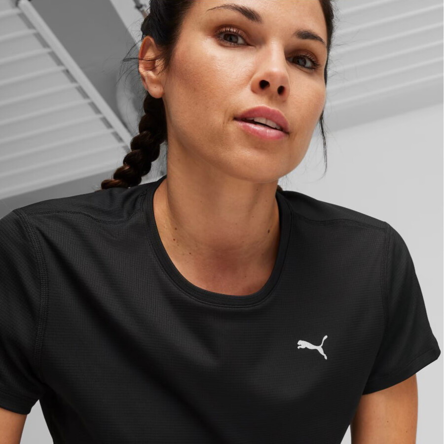 Remera de Mujer Puma Run Favorite Negro