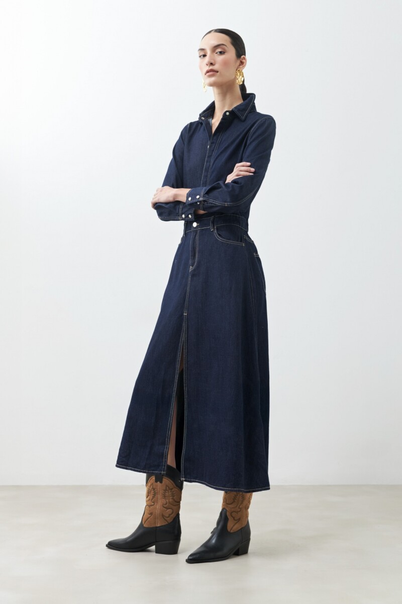 Vestido de jean camisero con falda evasé jean oscuro