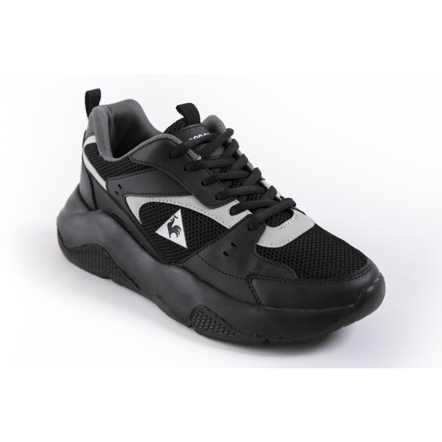 CASUAL BLACK