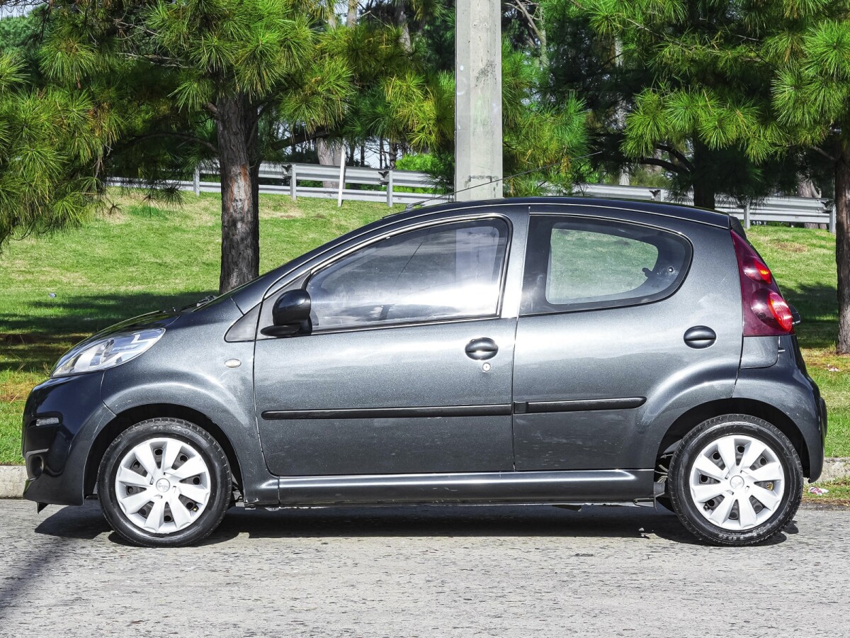 Peugeot 107 EXCELENTE ESTADO! | Permuta / Financia Peugeot 107 EXCELENTE ESTADO! | Permuta / Financia